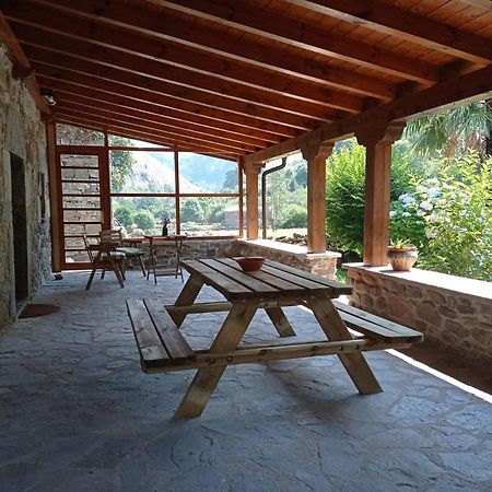 Amplia Y Comoda Casa De Piedra Con Porche Y Jardin San Roque de Ríomiera Exterior photo